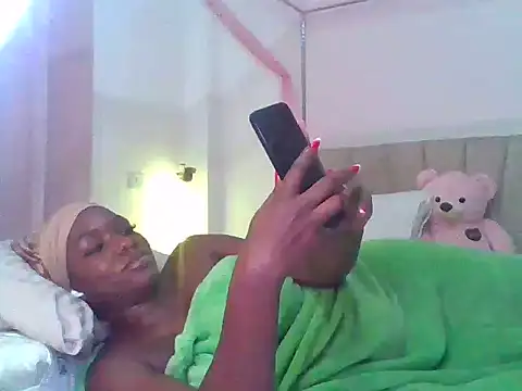 Snapshot of Xannaxx_ chatting on 25, 6, 2026 Xannaxx online show from 25, 6, 2026