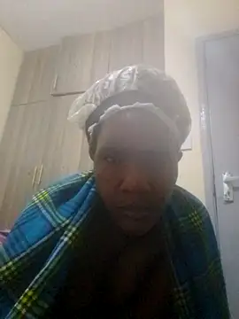 Snapshot of Creamymom4 chatting on 16, 6, 2026 Creamymom4 online show from 16, 6, 2026