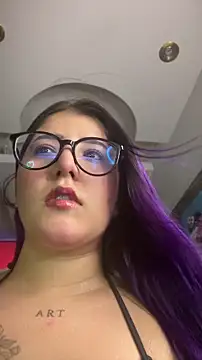 Snapshot of Tulivette_ chatting on 1, 6, 2026 Tulivette online show from 1, 6, 2026