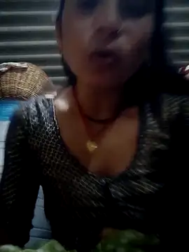 Aarti9080 online show from 4, 6, 2026