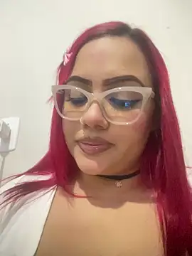 Snapshot of giih_sales03 chatting on 3, 8, 2026 giih sales03 online show from 3, 8, 2026
