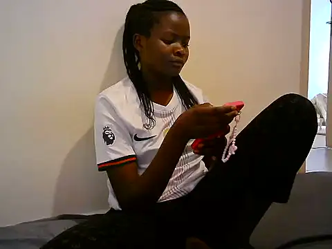 Snapshot of BerryJulie chatting on 3, 7, 2026 BerryJulie online show from 3, 7, 2026