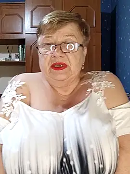 Snapshot of Brie_Lynn chatting on 2, 6, 2026 Brie Lynn online show from 2, 6, 2026