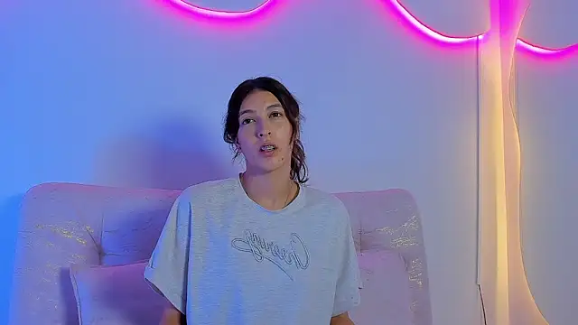 LindseyCarter online show from 15, 6, 2026