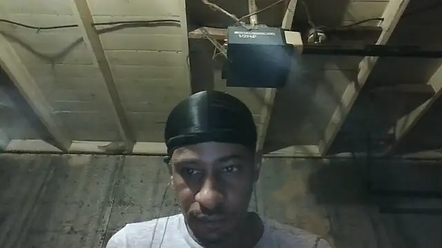 Snapshot of Leo99842 chatting on 25, 6, 2026 Leo99842 online show from 25, 6, 2026