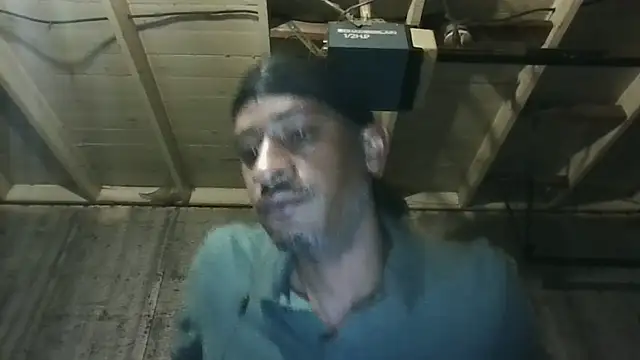 Snapshot of Leo99842 chatting on 10, 7, 2026 Leo99842 online show from 10, 7, 2026