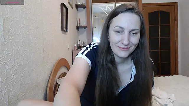 Yevgeshka-Milashka online show from 26, 2, 2026