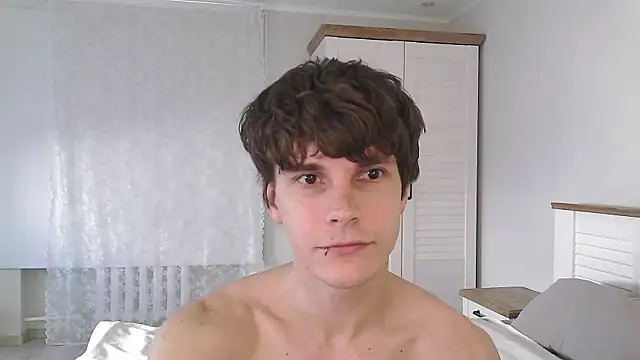 Snapshot of Eric_Crush chatting on 3, 6, 2026 Eric Crush online show from 3, 6, 2026