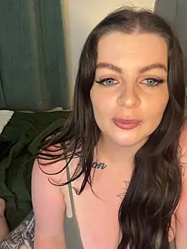 Maddison Leighxo online show from 16, 7, 2026