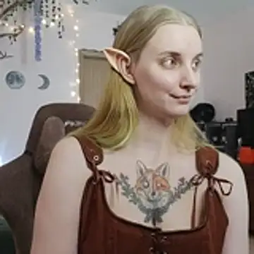 Snapshot of Elfie_Agatha chatting on 9, 6, 2026 Elfie Agatha online show from 9, 6, 2026