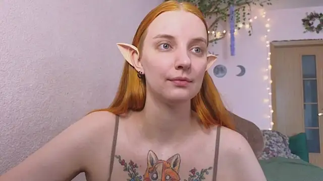 Snapshot of Elfie_Agatha chatting on 24, 6, 2026 Elfie Agatha online show from 24, 6, 2026