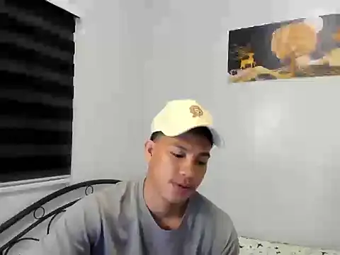 Snapshot of urfucker_vinz chatting on 17, 7, 2026 urfucker vinz online show from 17, 7, 2026