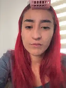 Juliethademon online show from 24, 6, 2026