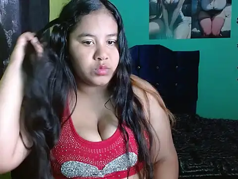 Snapshot of Rosa_ebony chatting on 3, 6, 2026 Rosa ebony online show from 3, 6, 2026