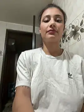Snapshot of sexxycouple43 chatting on 5, 7, 2026 sexxycouple43 online show from 5, 7, 2026