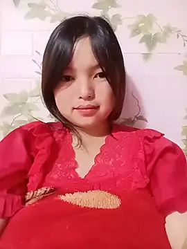 Snapshot of Linna-bae chatting on 12, 6, 2026 Linna-bae online show from 12, 6, 2026