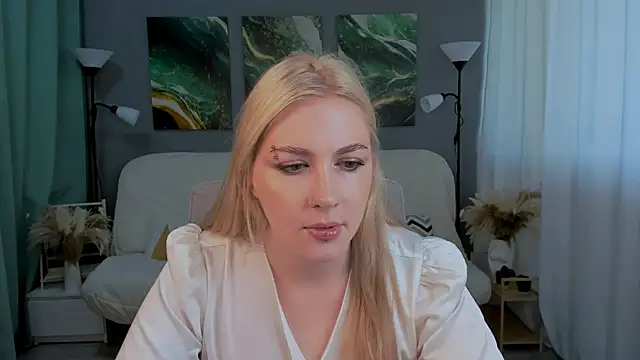 AmaliaWinslet online show from 19, 6, 2026
