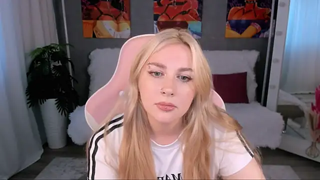 AmaliaWinslet online show from 24, 6, 2026