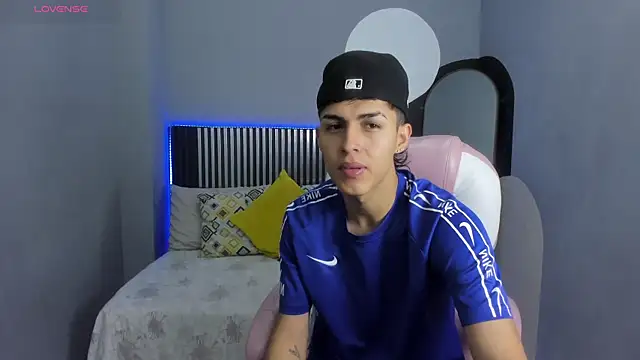 Snapshot of Axel_Mendozaa chatting on 20, 6, 2026 Axel Mendozaa online show from 20, 6, 2026