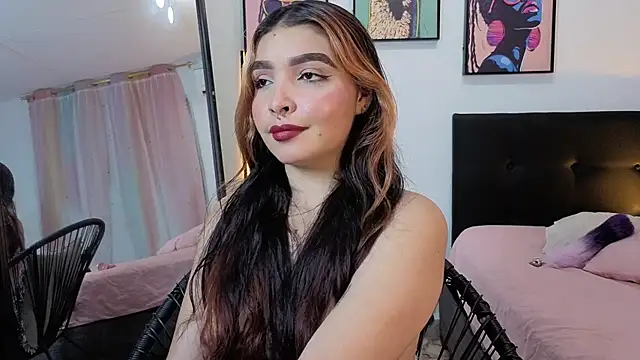 Snapshot of Maia_Mancini5 chatting on 14, 6, 2026 Maia Mancini5 online show from 14, 6, 2026