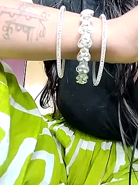 Snapshot of Romantic_riya_06 chatting on 29, 6, 2026 Romantic riya 06 online show from 29, 6, 2026