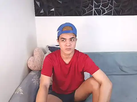 yourmikexxx online show from 14, 7, 2026