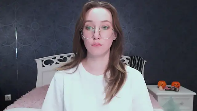 Snapshot of Niixi chatting on 13, 6, 2026 Niixi online show from 13, 6, 2026