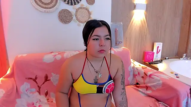 DreamHoney SJ online show from 15, 6, 2026