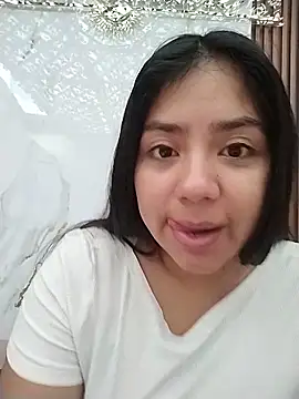 Amber Herrera online show from 10, 6, 2026