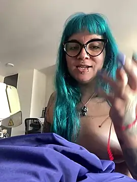 Snapshot of madammedalia chatting on 18, 6, 2026 madammedalia online show from 18, 6, 2026