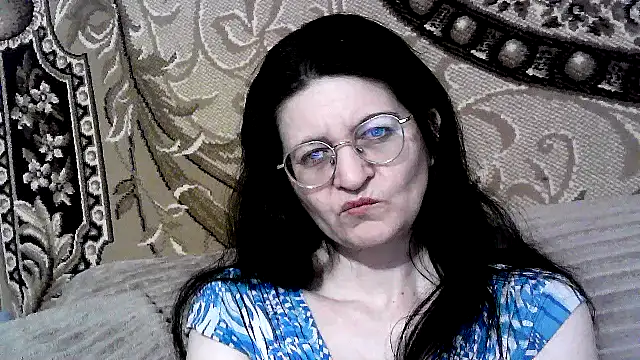 Snapshot of Dear_Annet chatting on 8, 7, 2026 Dear Annet online show from 8, 7, 2026