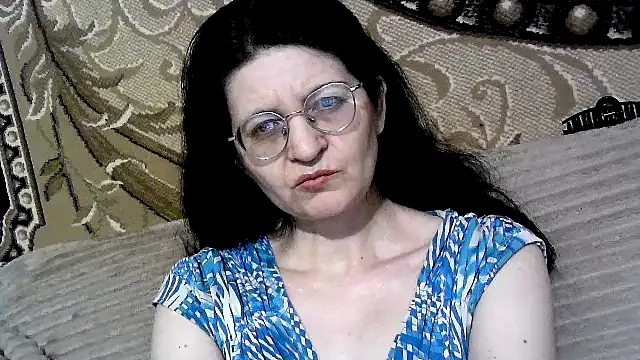 Snapshot of Dear_Annet chatting on 9, 7, 2026 Dear Annet online show from 9, 7, 2026