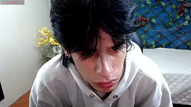Snapshot of wayath1 chatting on 13, 7, 2026 wayath1 online show from 13, 7, 2026
