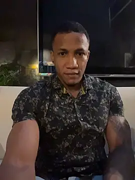 LoganVarela online show from 3, 7, 2026