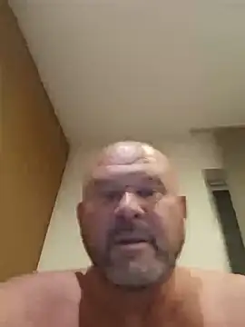 Deinemeine2026 online show from 4, 6, 2026