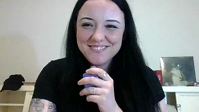 Snapshot of altravenn chatting on 8, 6, 2026 altravenn online show from 8, 6, 2026