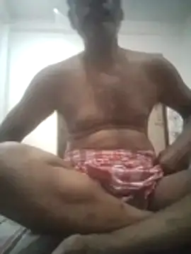 Snapshot of Sugardaddy_94 chatting on 7, 7, 2026 Sugardaddy 94 online show from 7, 7, 2026