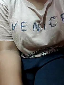 Snapshot of telugubigboobs__P chatting on 17, 7, 2026 telugubigboobs P online show from 17, 7, 2026