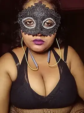 Snapshot of Tiger_Tigress chatting on 7, 8, 2026 Tiger Tigress online show from 7, 8, 2026