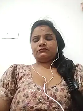 Snapshot of Cut_rani64 chatting on 24, 6, 2026 Cut rani64 online show from 24, 6, 2026