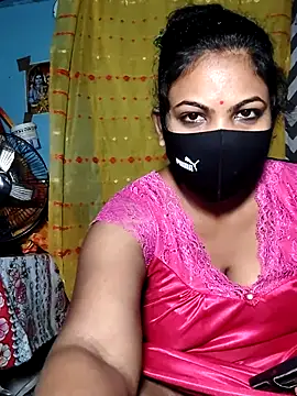 Snapshot of Mis-maya chatting on 18, 7, 2026 Mis-maya online show from 18, 7, 2026