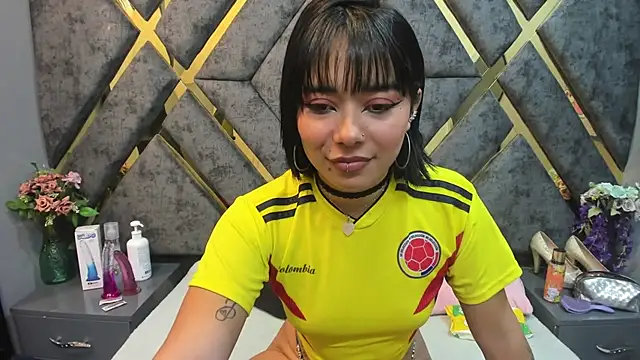 roxane vega online show from 7, 7, 2026