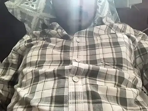 Snapshot of NAVIN0001 chatting on 27, 7, 2026 NAVIN0001 online show from 27, 7, 2026