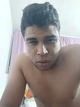 Snapshot of moreno1c chatting on 22, 6, 2026 moreno1c online show from 22, 6, 2026