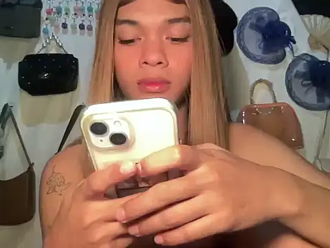 Snapshot of Justine0419 chatting on 31, 7, 2026 Justine0419 online show from 31, 7, 2026