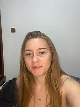 FlirtySophiaa online show from 17, 6, 2026