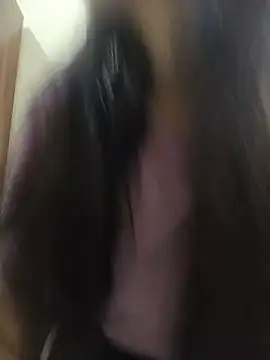 Snapshot of Queen_Rosyy chatting on 9, 7, 2026 Queen Rosyy online show from 9, 7, 2026