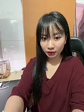 Snapshot of QuynhAnh99 chatting on 10, 6, 2026 QuynhAnh99 online show from 10, 6, 2026