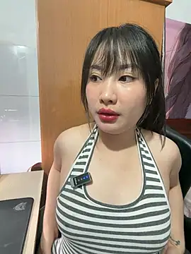 Snapshot of QuynhAnh99 chatting on 11, 6, 2026 QuynhAnh99 online show from 11, 6, 2026