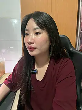 Snapshot of QuynhAnh99 chatting on 12, 6, 2026 QuynhAnh99 online show from 12, 6, 2026
